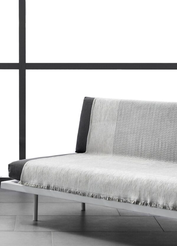 Vivienne - Image 2